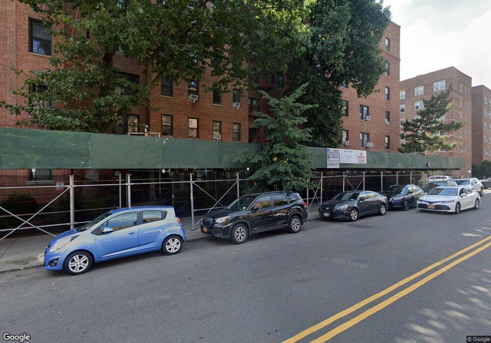 100-10 67th Rd unit 3C, Forest Hills, NY 11375 - photo 1