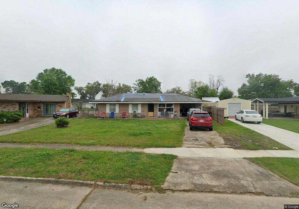 3933 Hoover Cir, Lake Charles, LA 70607 - photo 1