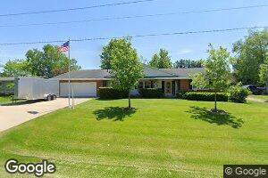 409 E Lincoln St, Mount Carroll, IL 61053