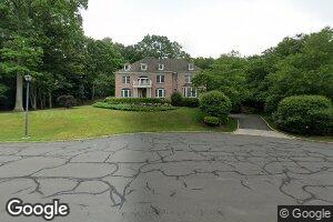 1 Legend Ct, West Harrison, NY 10604
