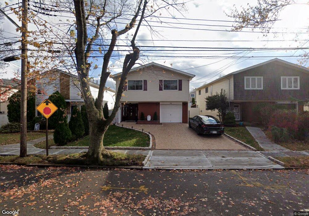 20 E Stroud Ave, Staten Island, NY 10308 - photo 1