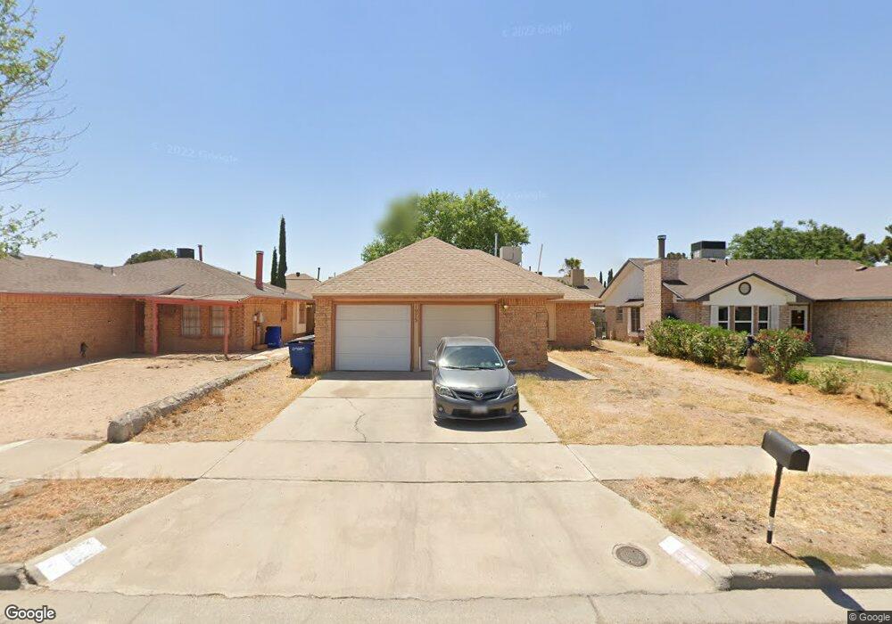 1975 Dana Bree Dr, El Paso, TX 79936 - photo 1