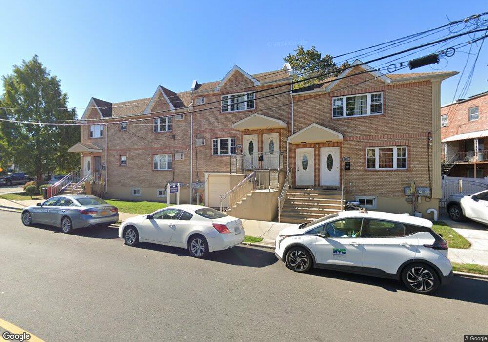 9426 202nd St, Hollis, NY 11423 - photo 1