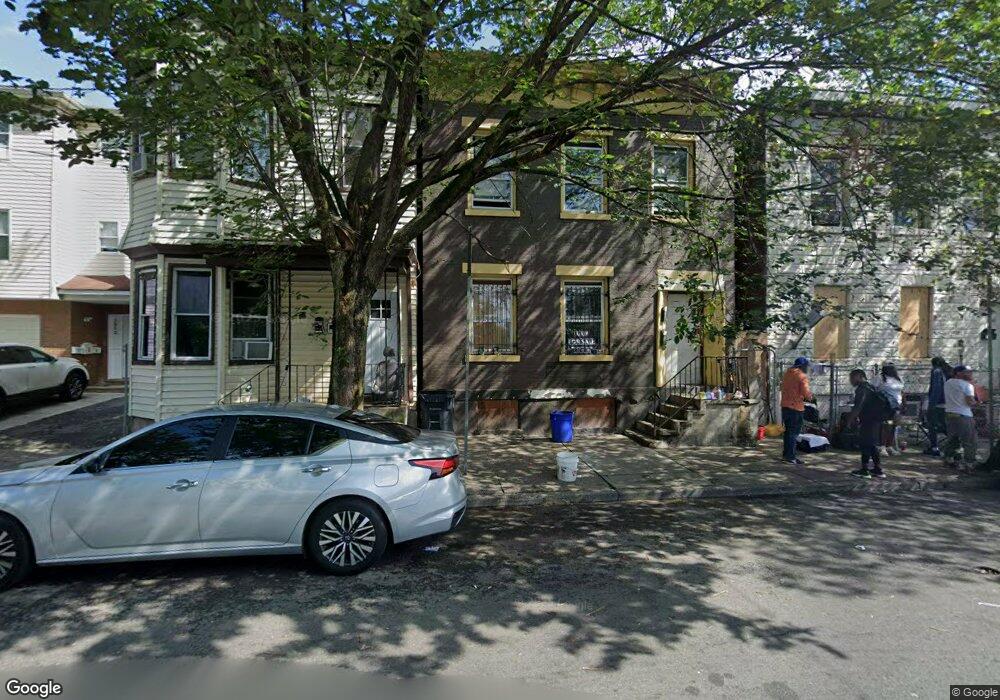 291 W Runyon St, Newark, NJ 07108 - photo 1