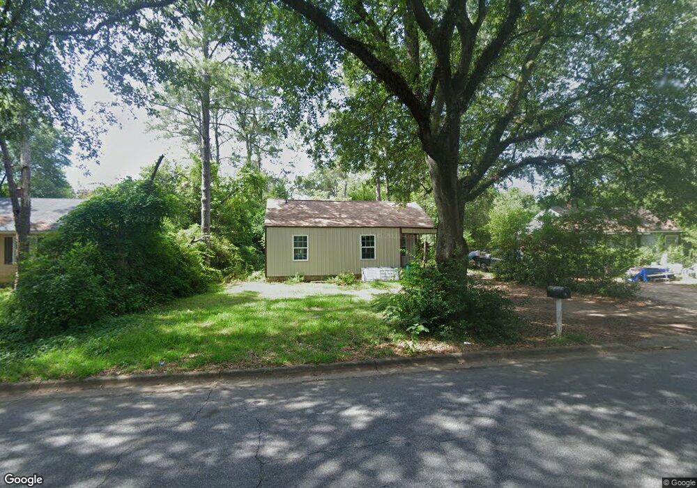 1608 Gillespie Ave, Albany, GA 31707 - photo 1