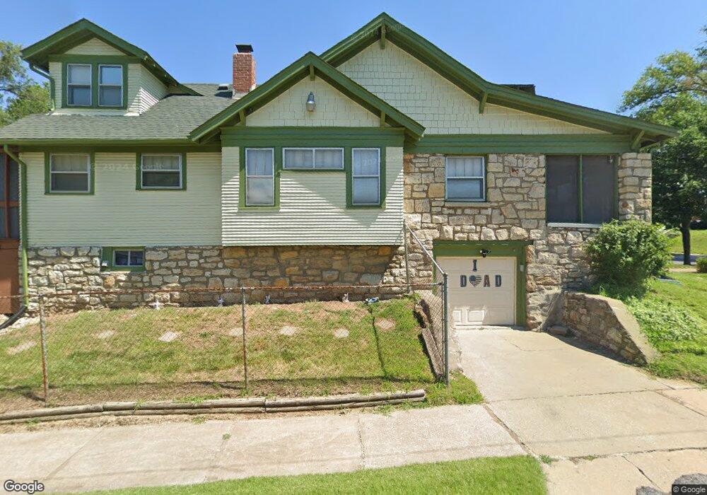 5546 Park Ave, Kansas City, MO 64130 - photo 1