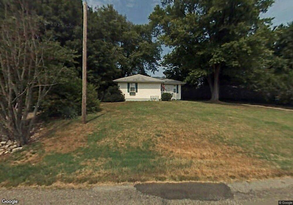 724 Jefferson St, Newburgh, IN 47630 - photo 1