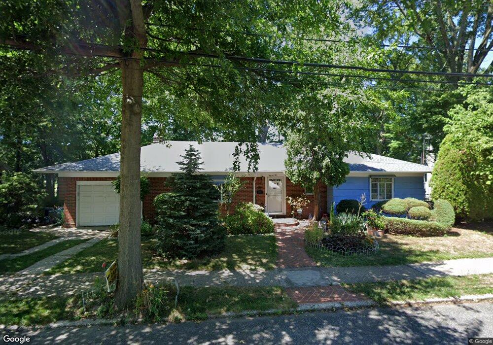 11 Cheshire Place, Staten Island, NY 10301 - photo 1