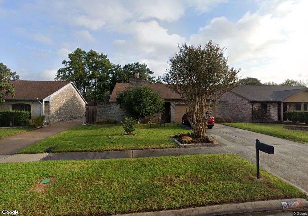 6638 Deer Ridge Ln, Houston, TX 77086 - photo 1