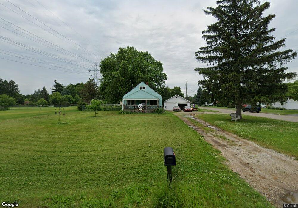 4112 Richfield Rd, Flint, MI 48506 - photo 1