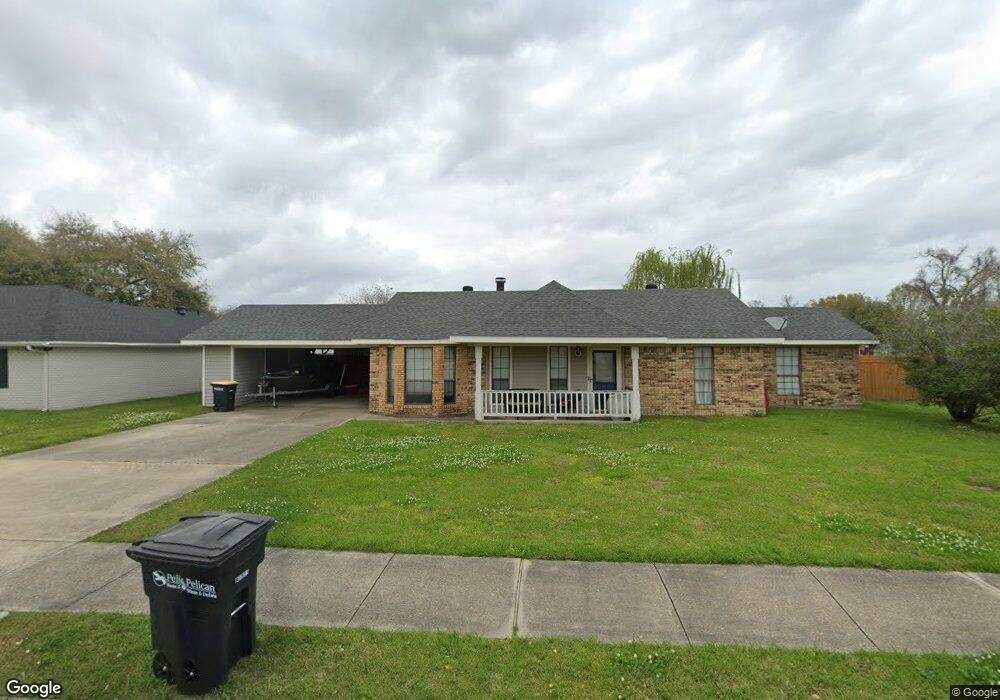 811 Dartez Dr, New Iberia, LA 70563 - photo 1