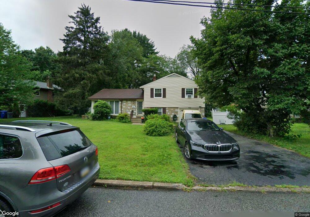 532 Laverock Rd, Glenside, PA 19038 - photo 1