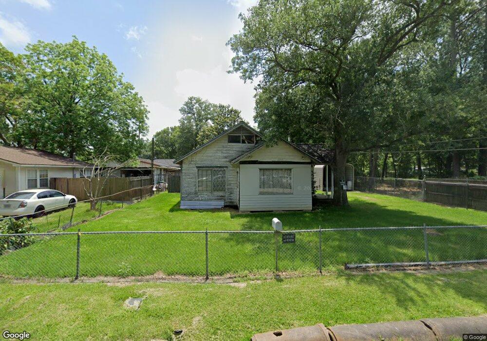 4302 Tronewood St, Houston, TX 77093 - photo 1