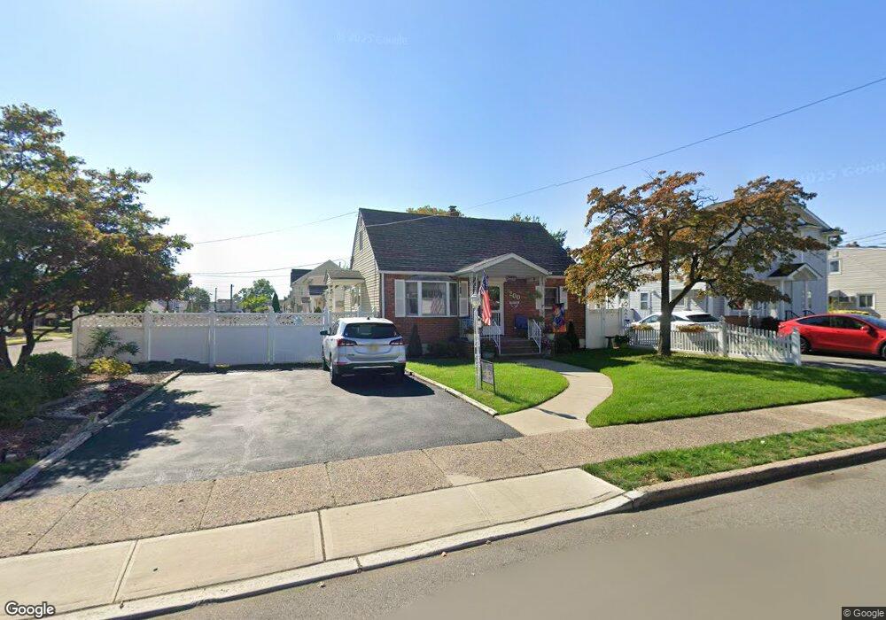 200 Wilson St, Saddle Brook, NJ 07663 - photo 1