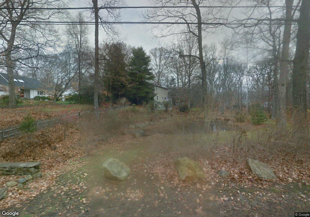 28 Appletree Ln, Norwalk, CT 06850 - photo 1