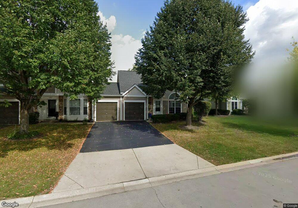 2112 Teton Pkwy unit 1, Algonquin, IL 60102 - photo 1