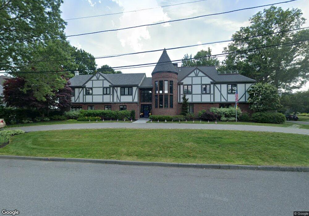 13 Cutting Rd, Swampscott, MA 01907 - photo 1