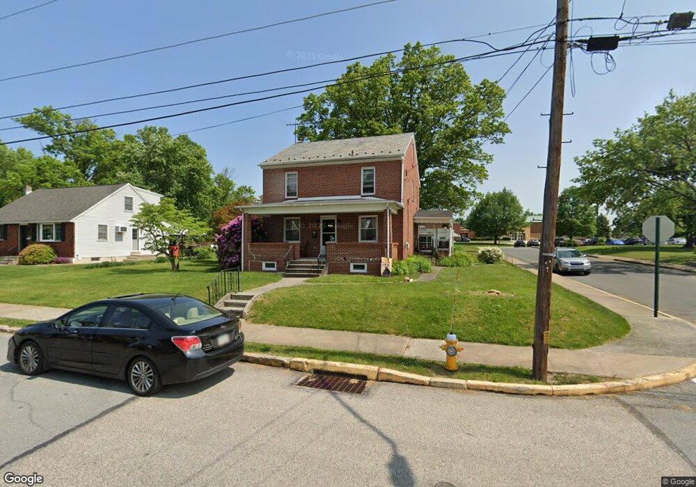 703 Center St, Pottstown, PA 19464 - photo 1