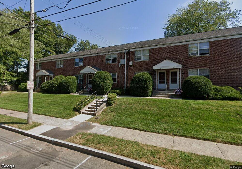 54 Arnold Way, West Hartford, CT 06119 - photo 1