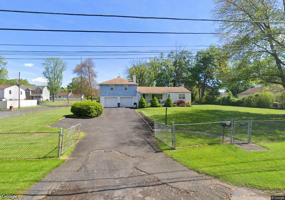 208 E Myrtle Ave, Feasterville Trevose, PA 19053 - photo 1