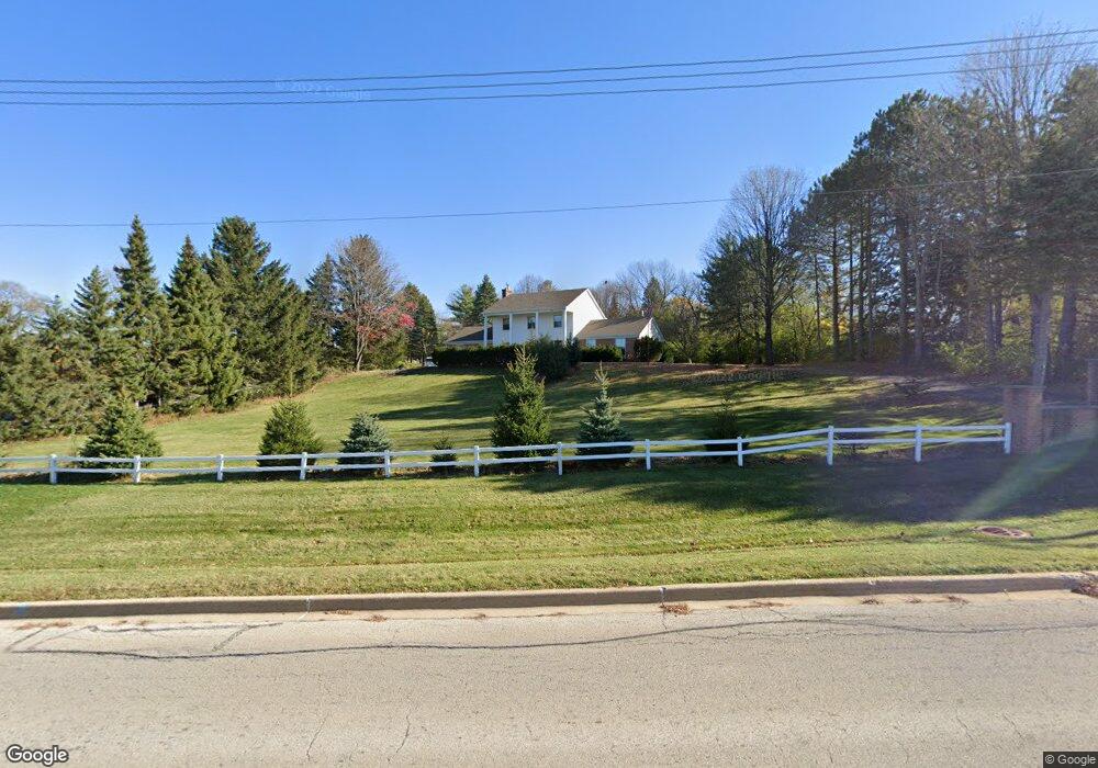 11800 Hanson Rd, Algonquin, IL 60102 - photo 1