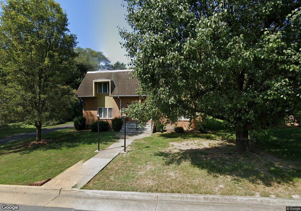 211 New York Ave, Harrisonburg, VA 22801 - photo 1