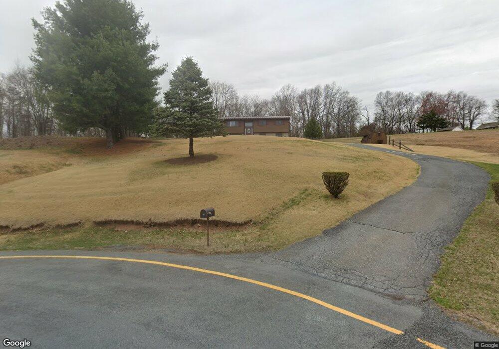 34 Cathy Ct, Mohnton, PA 19540 - photo 1