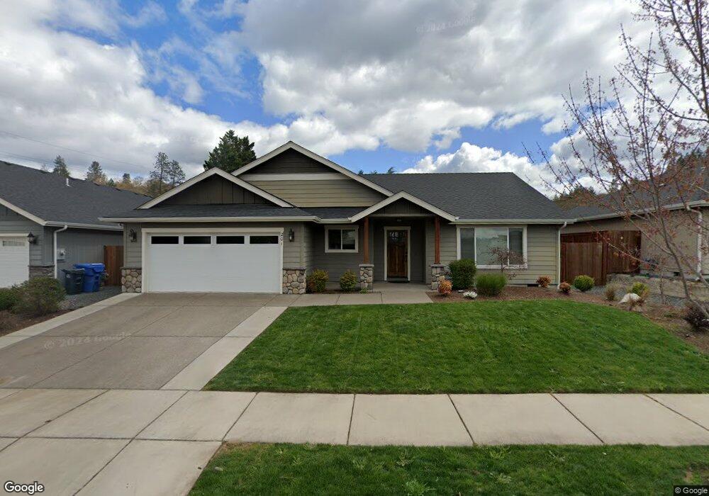 201 SE Briggs Way, Grants Pass, OR 97527 - photo 1