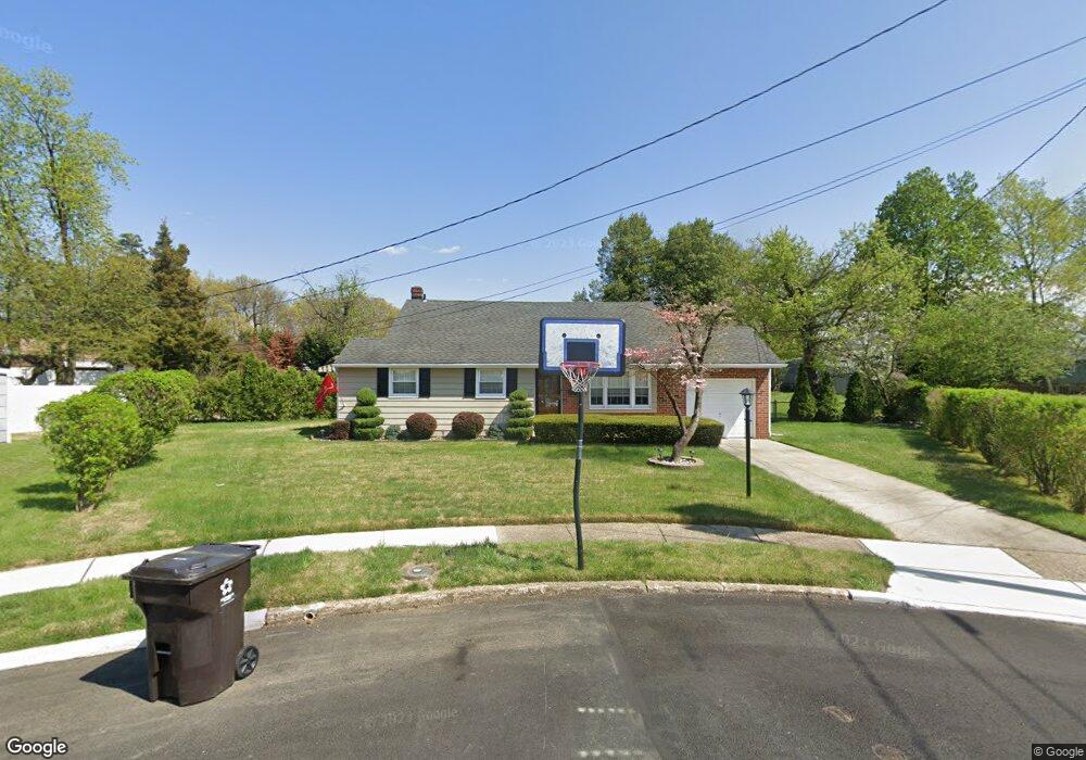 818 Colby Ct, Delran, NJ 08075 - photo 1