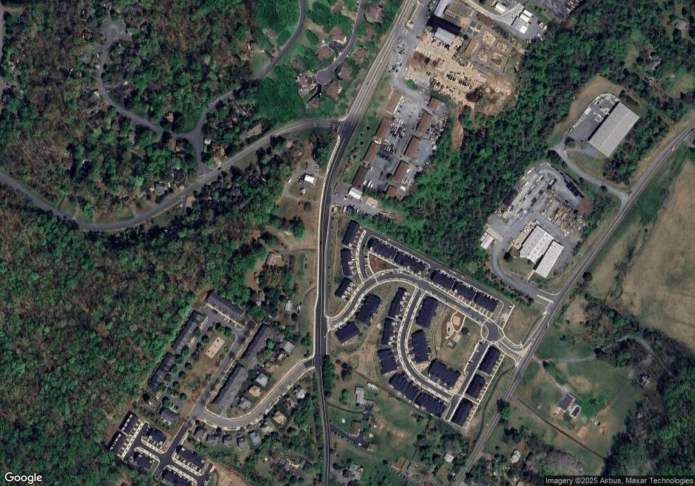 4921 Sheridan St unit 33, Charlottesville, VA 22902 - photo 1