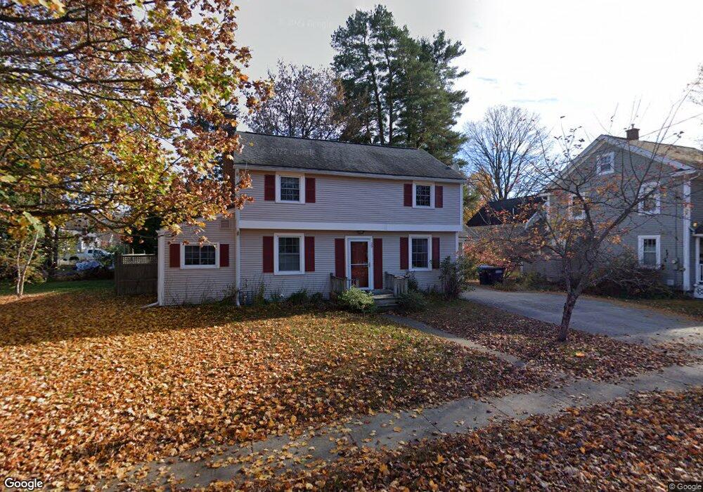 39 East St, Essex Junction, VT 05452 - photo 1