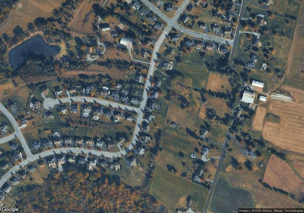 400 Pleasant View Dr, Douglassville, PA 19518 - photo 1