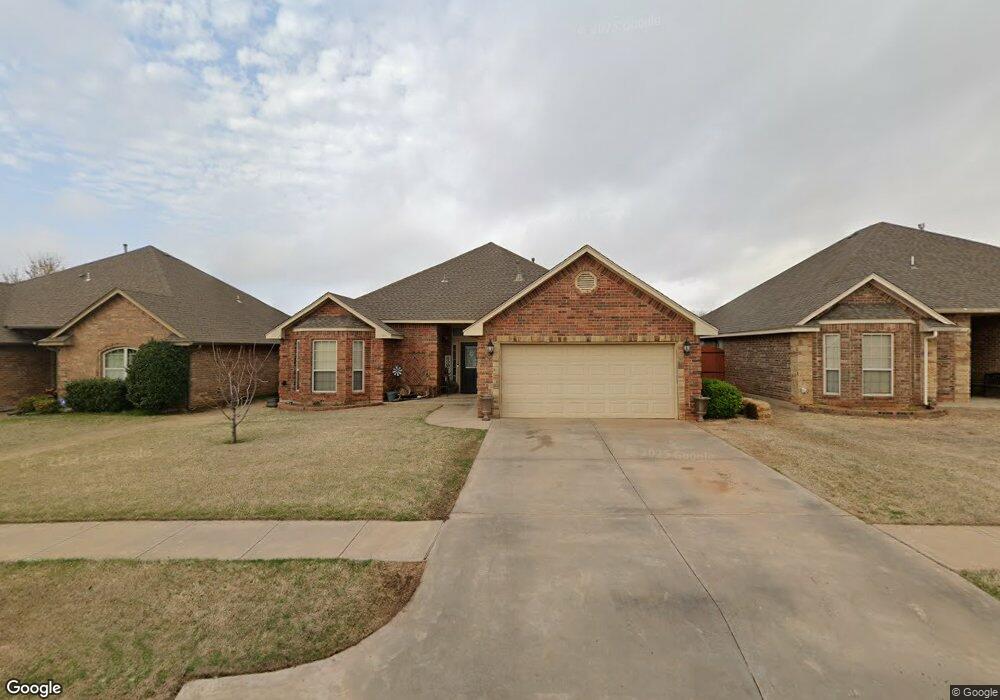 3121 Loren Dr, Moore, OK 73160 - photo 1