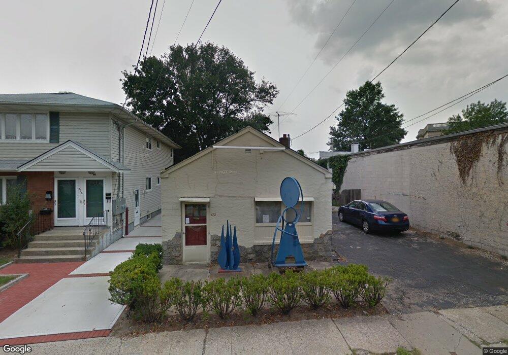 612 Tulip Ave unit Rear, Floral Park, NY 11001 - photo 1