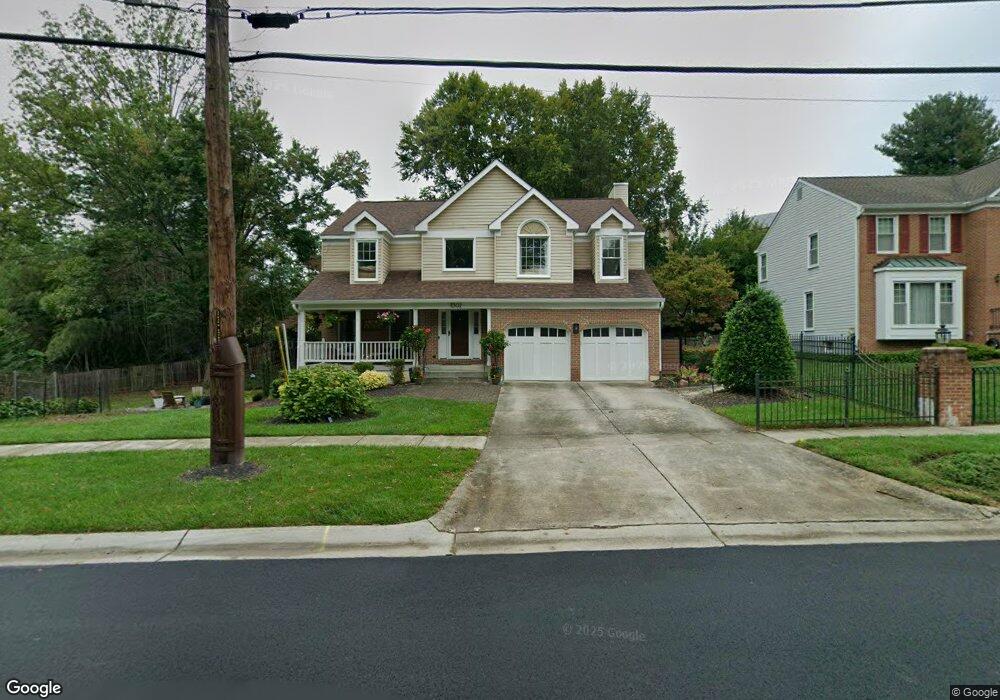 11302 Woodson Ave, Kensington, MD 20895 - photo 1