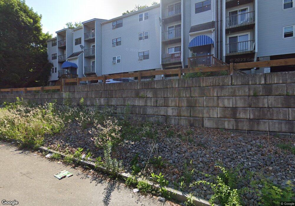 199 Perry Ave unit 10, Worcester, MA 01610 - photo 1