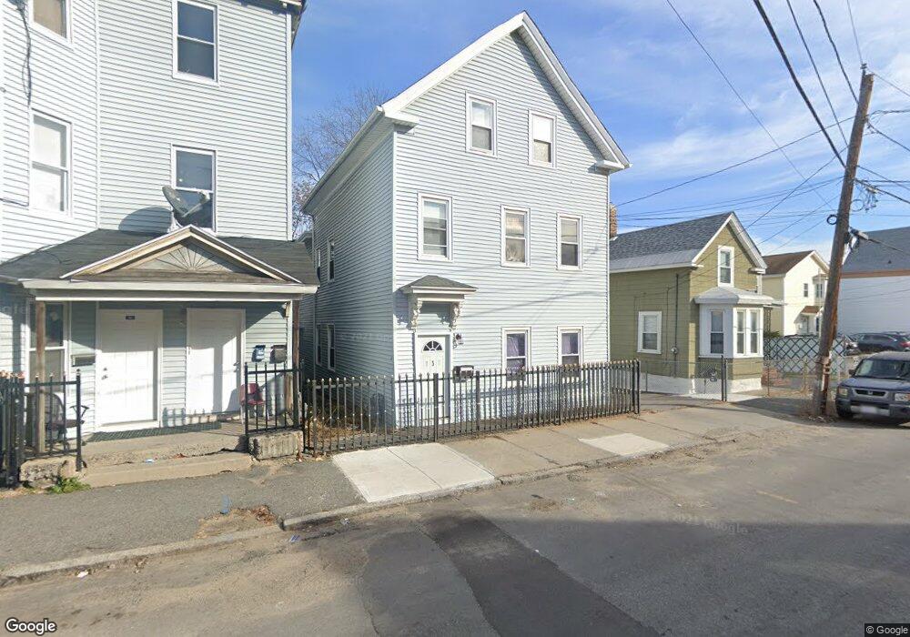 157 Margin St, Lawrence, MA 01841 - photo 1