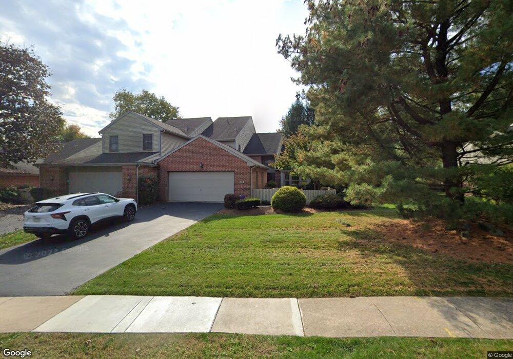 98 Cambridge Dr, Hershey, PA 17033 - photo 1