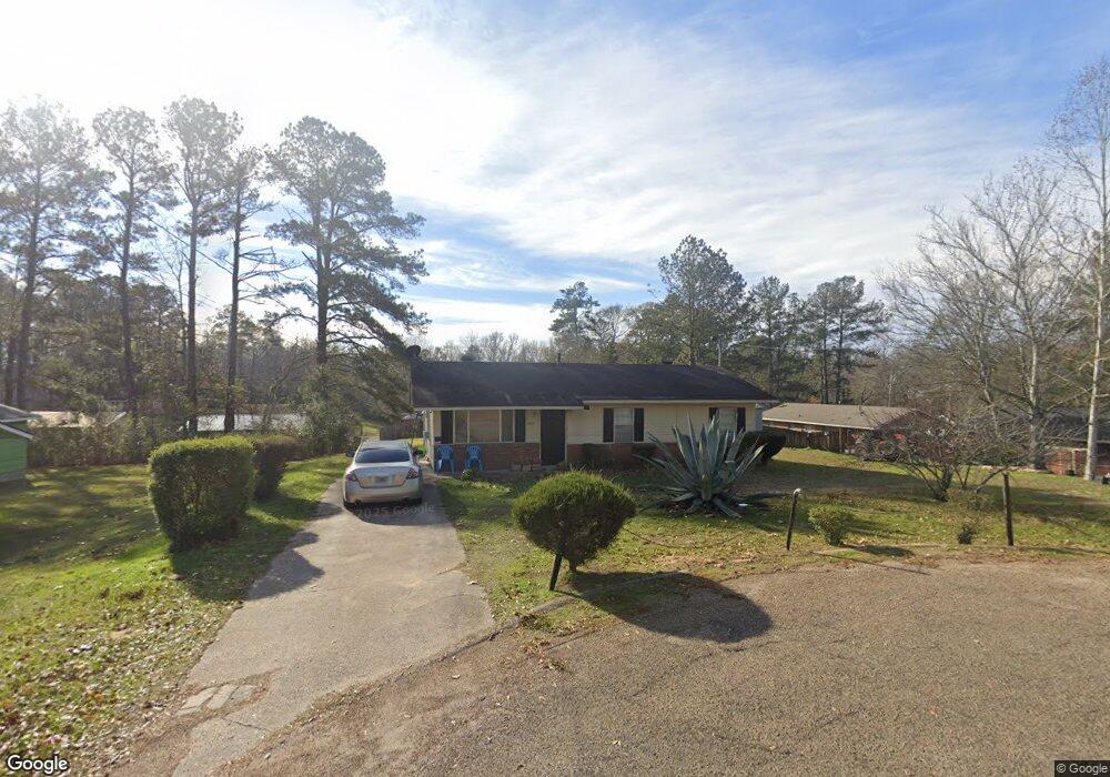 104 W Maple St, Hazlehurst, MS 39083 - photo 1