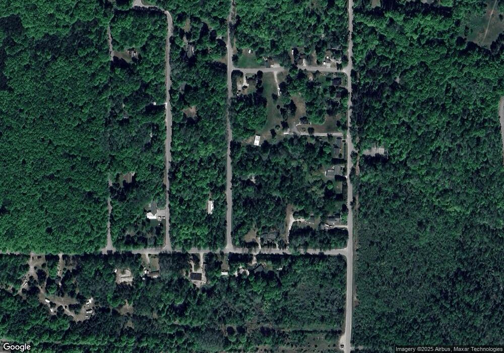 10840 Spring St, Charlevoix, MI 49720 - photo 1