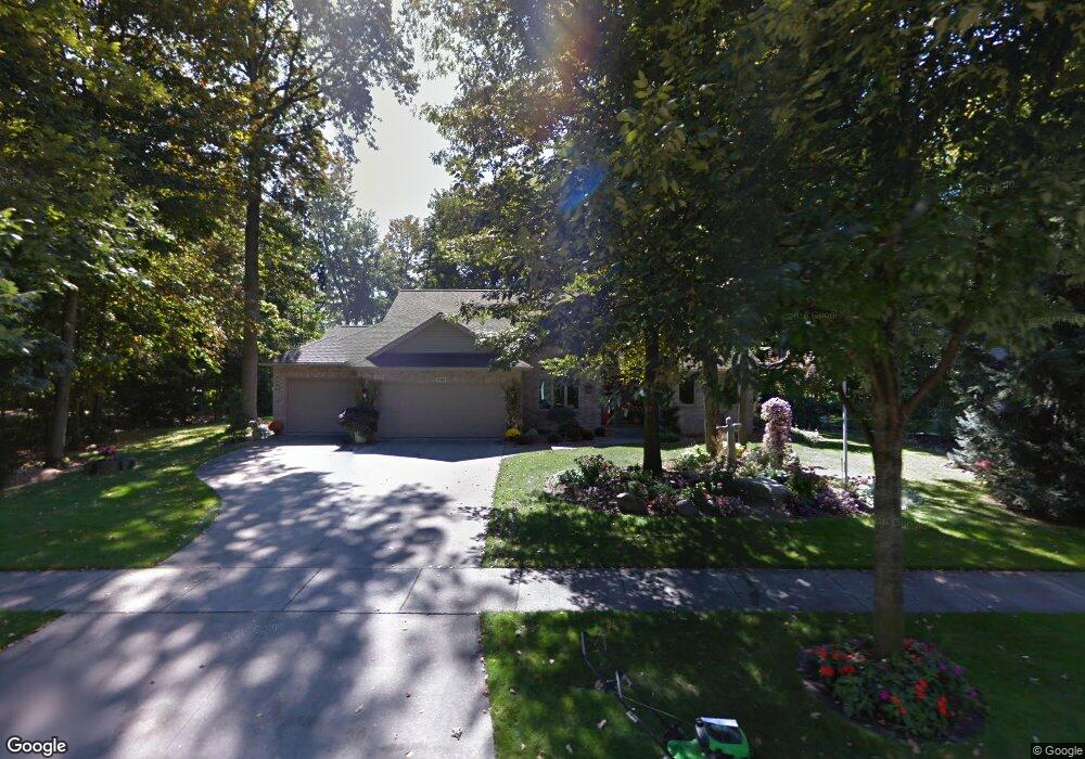 731 Maple Crest Dr, Frankenmuth, MI 48734 - photo 1