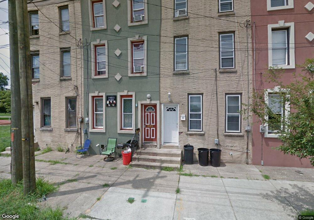 935 Point St, Camden, NJ 08102 - photo 1