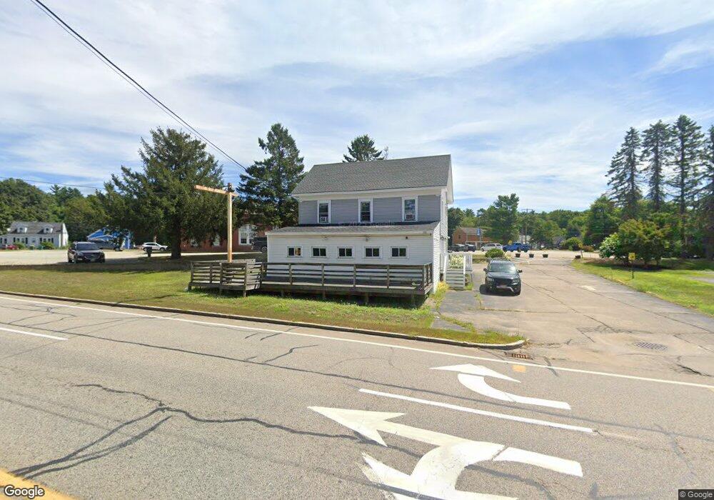 682 Columbus Ave, Rochester, NH 03867 - photo 1