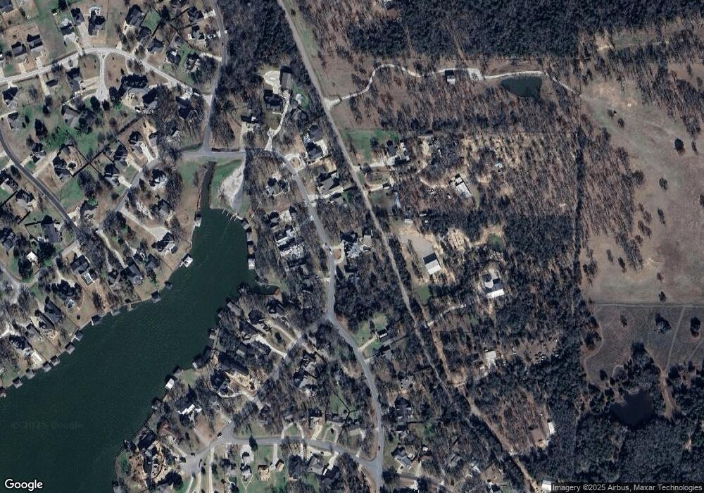 805 Kiowa Dr E, Gainesville, TX 76240 - photo 1