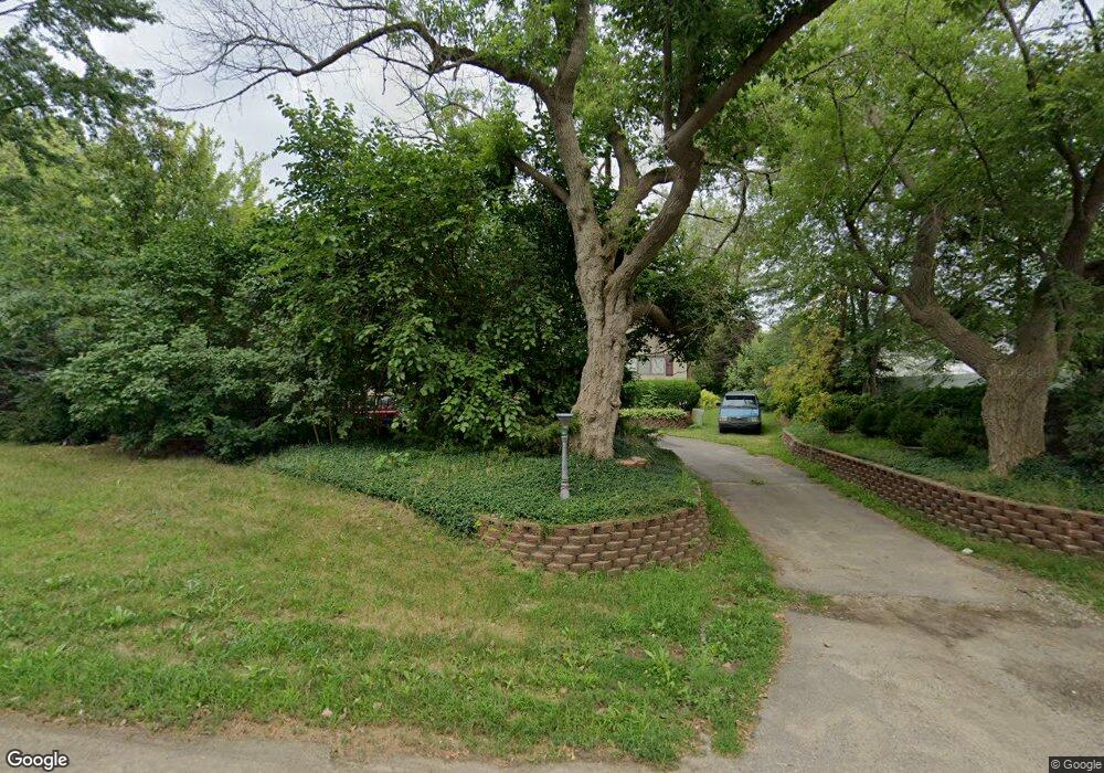 840 S Hospital Rd, Waterford, MI 48327 - photo 1