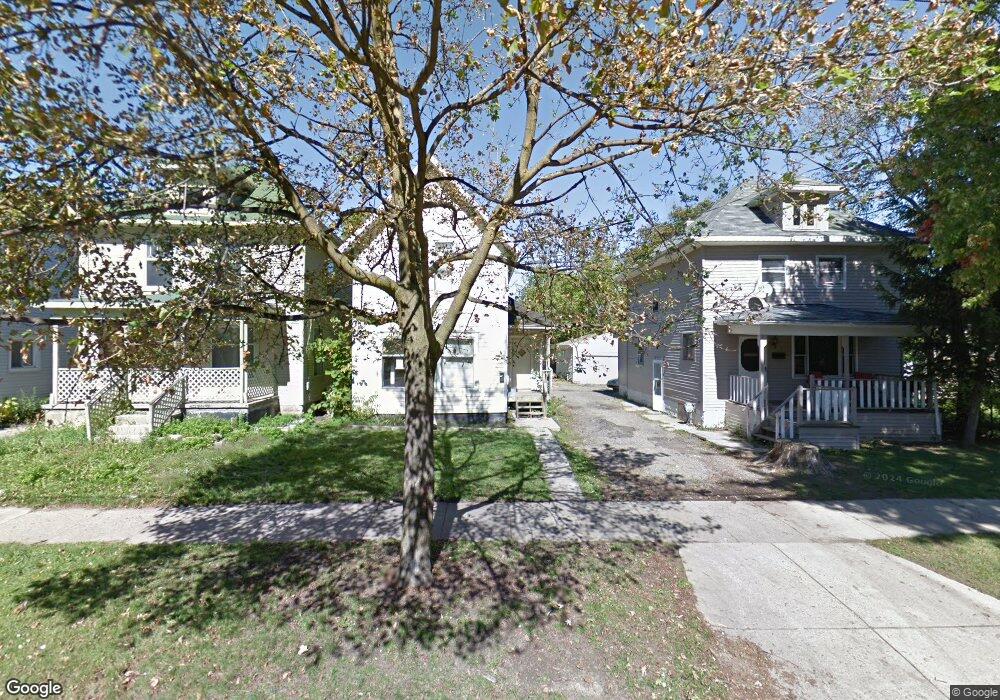 918 W Genesee St, Lansing, MI 48915 - photo 1