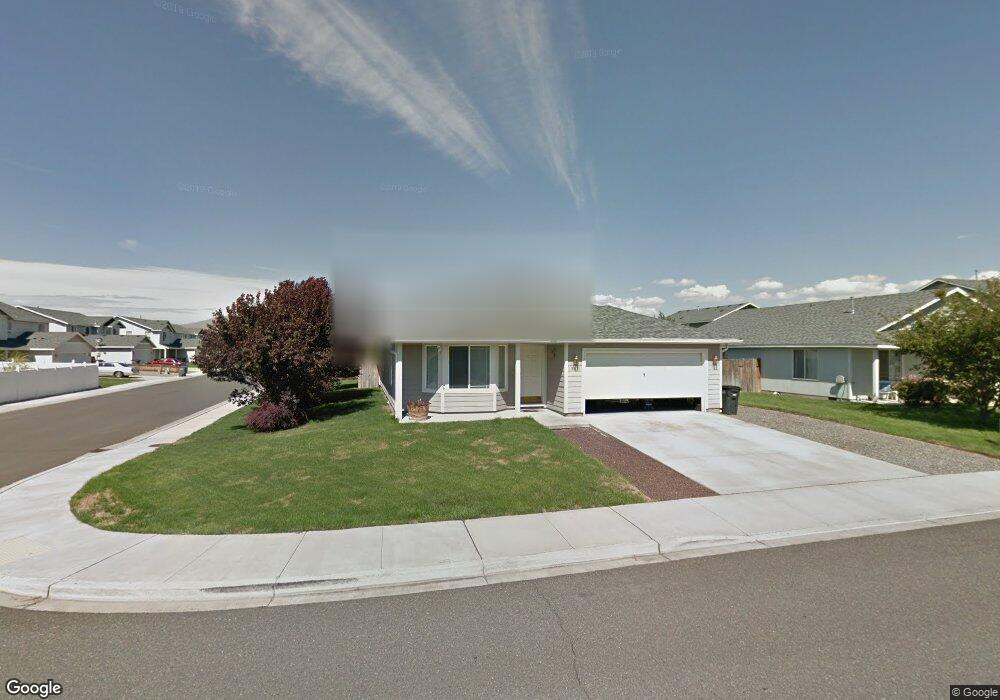 507 Columbus Ave, Moxee, WA 98936 - photo 1