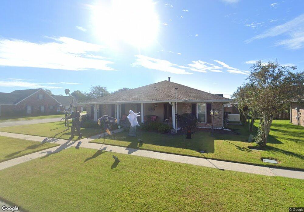 605 Southland Cir, Houma, LA 70364 - photo 1