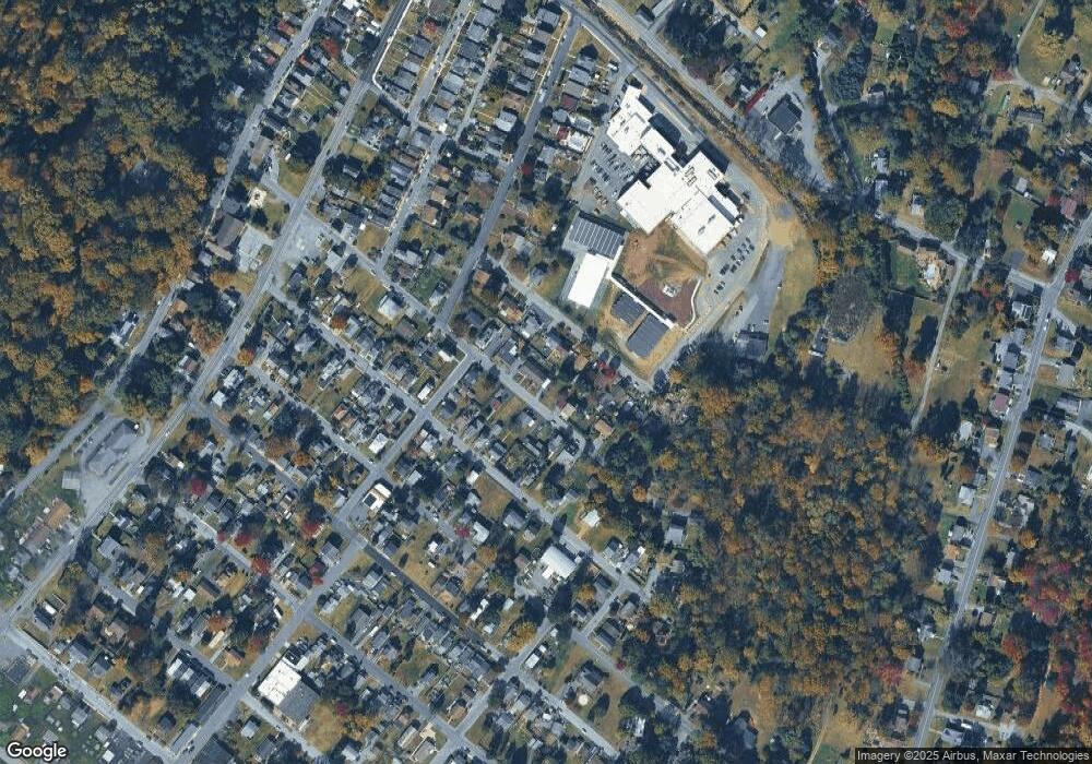 211 Taft Ave, Reading, PA 19606 - photo 1