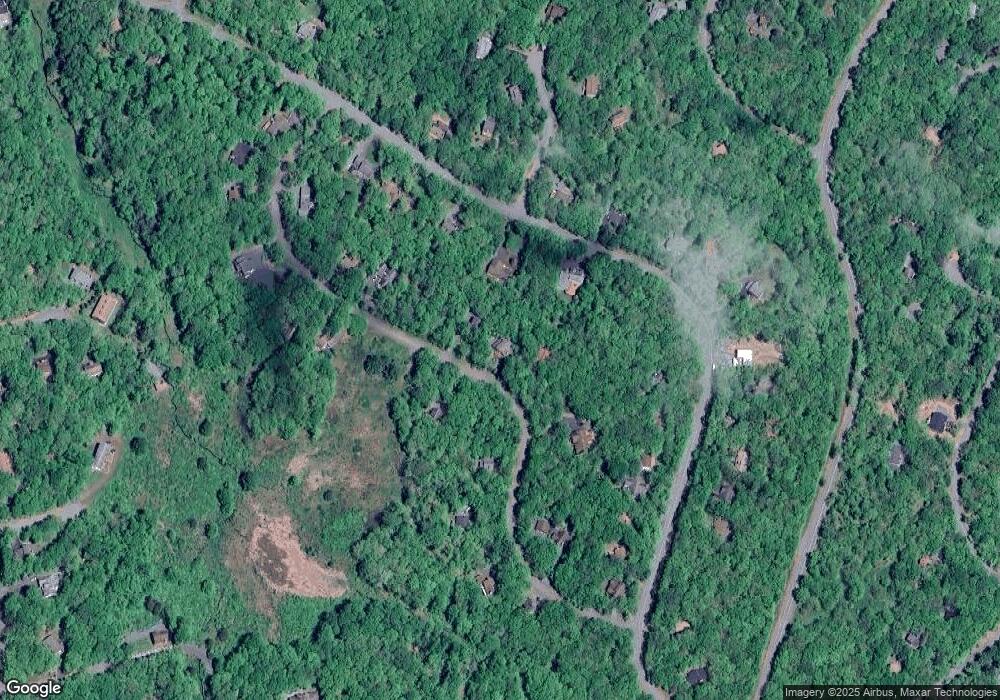 114 Buckboard Ln, Hawley, PA 18428 - photo 1